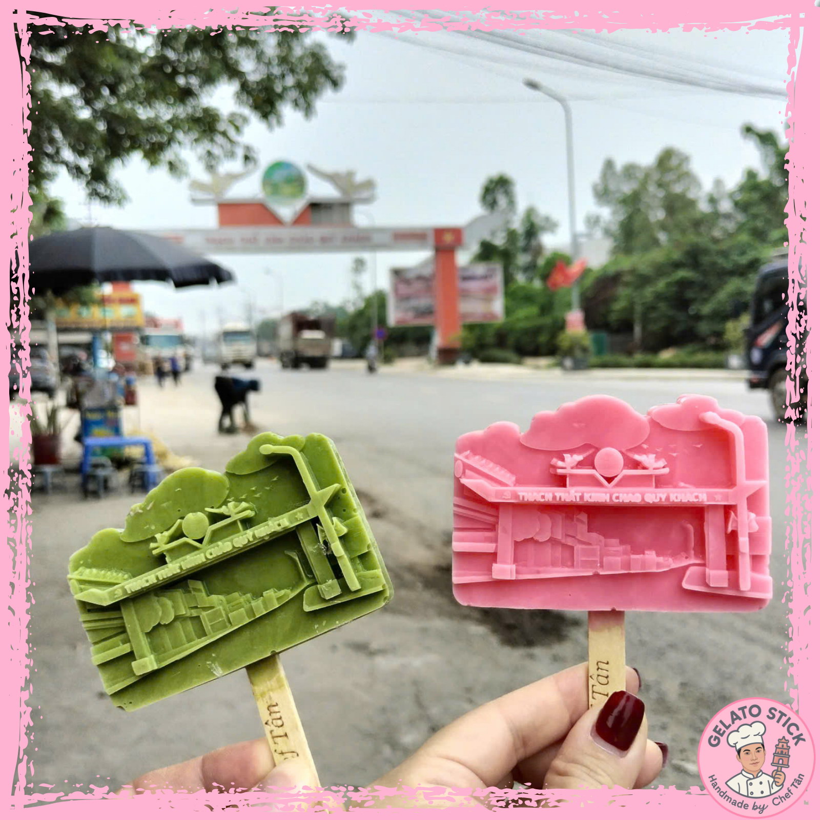 Cổng chào Huyện Thạch Thất