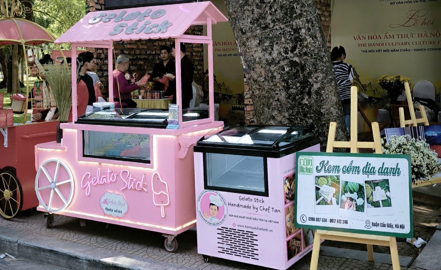 Setup quầy kem - xe kem