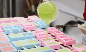 Dịch vụ thiết kế & sản xuất kem theo yêu cầu, kem logo doanh nghiệp